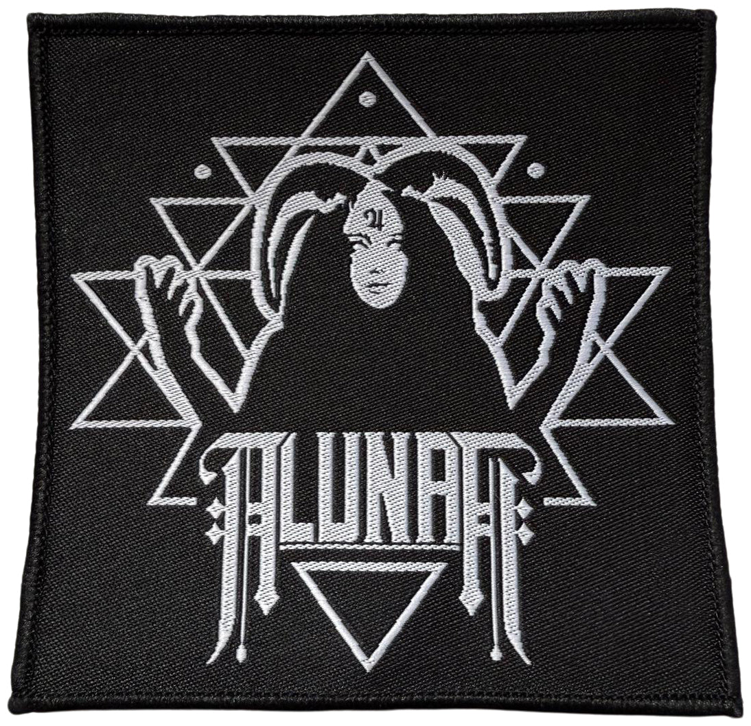 ALUNAH - Horned Woman - 9,9 x 9,9 cm - Patch