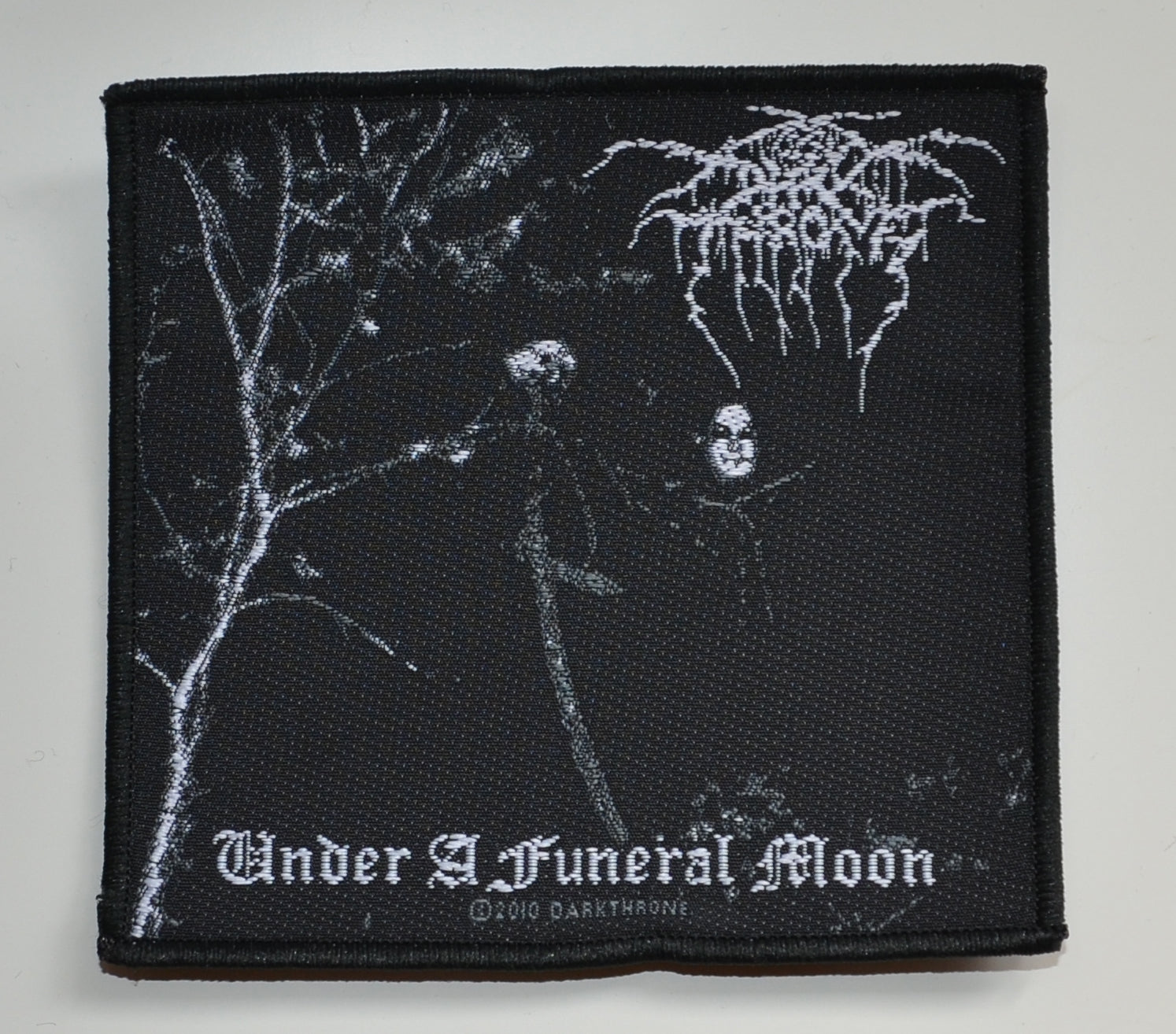 DARKTHRONE - Under A Funeral Moon - 9,7 x 9,3 cm - Patch
