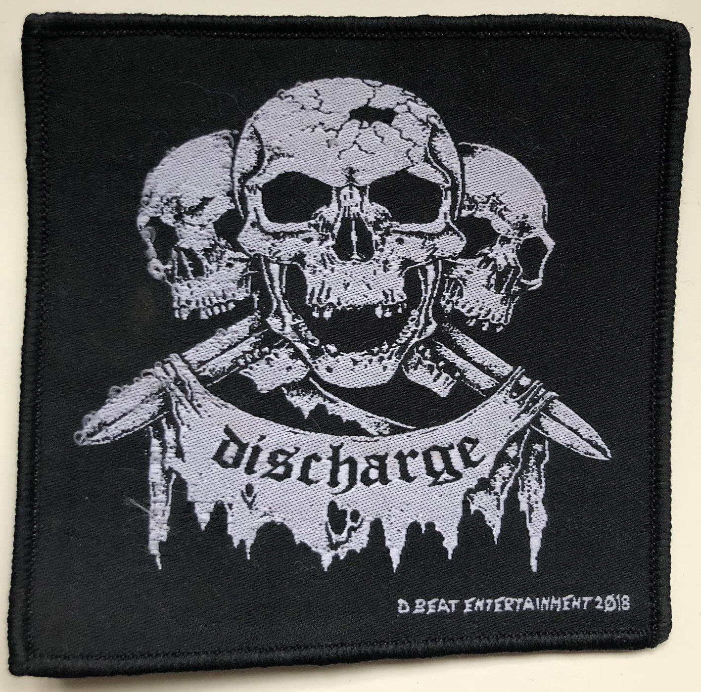 DISCHARGE - 3 Skulls - 10,5 x 10,5 cm - Patch