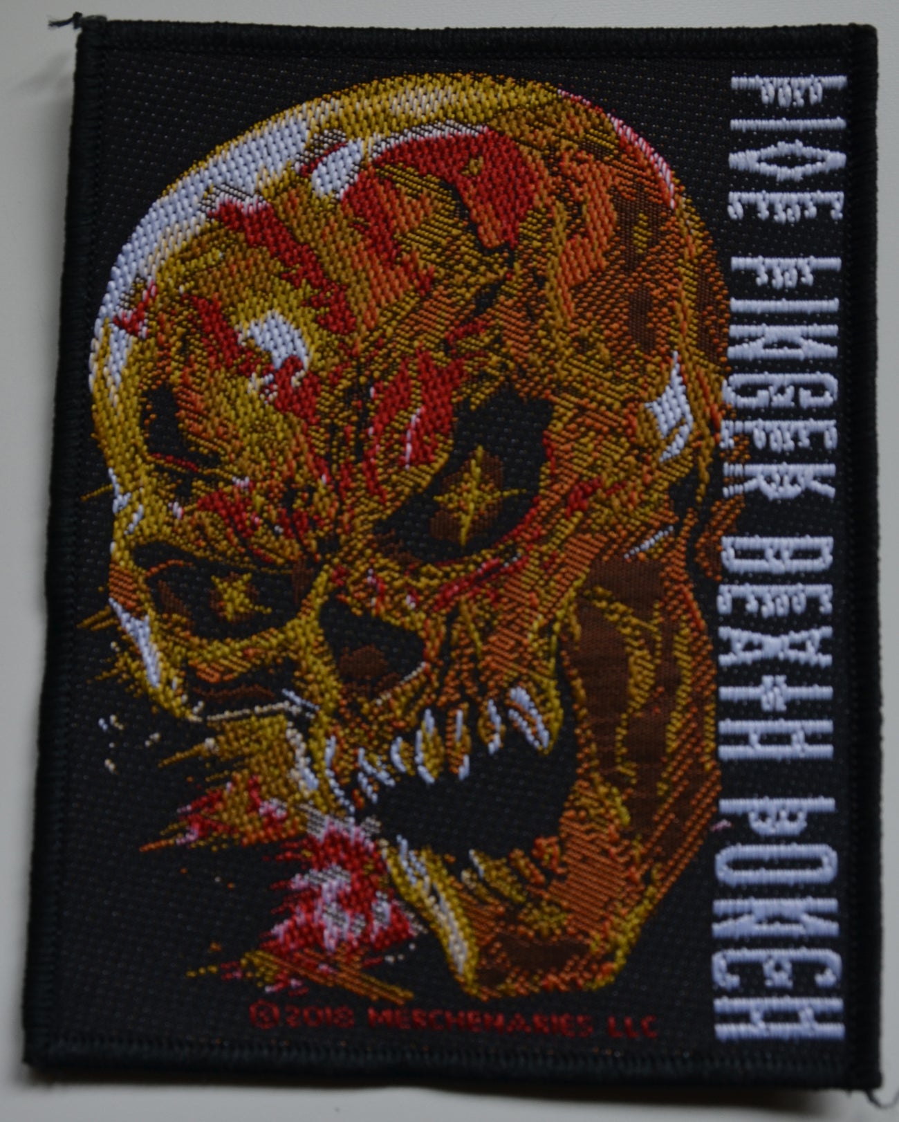 FIVE FINGER DEATH PUNCH - And Justice For None - 8,2 x 10,5 cm - Patch