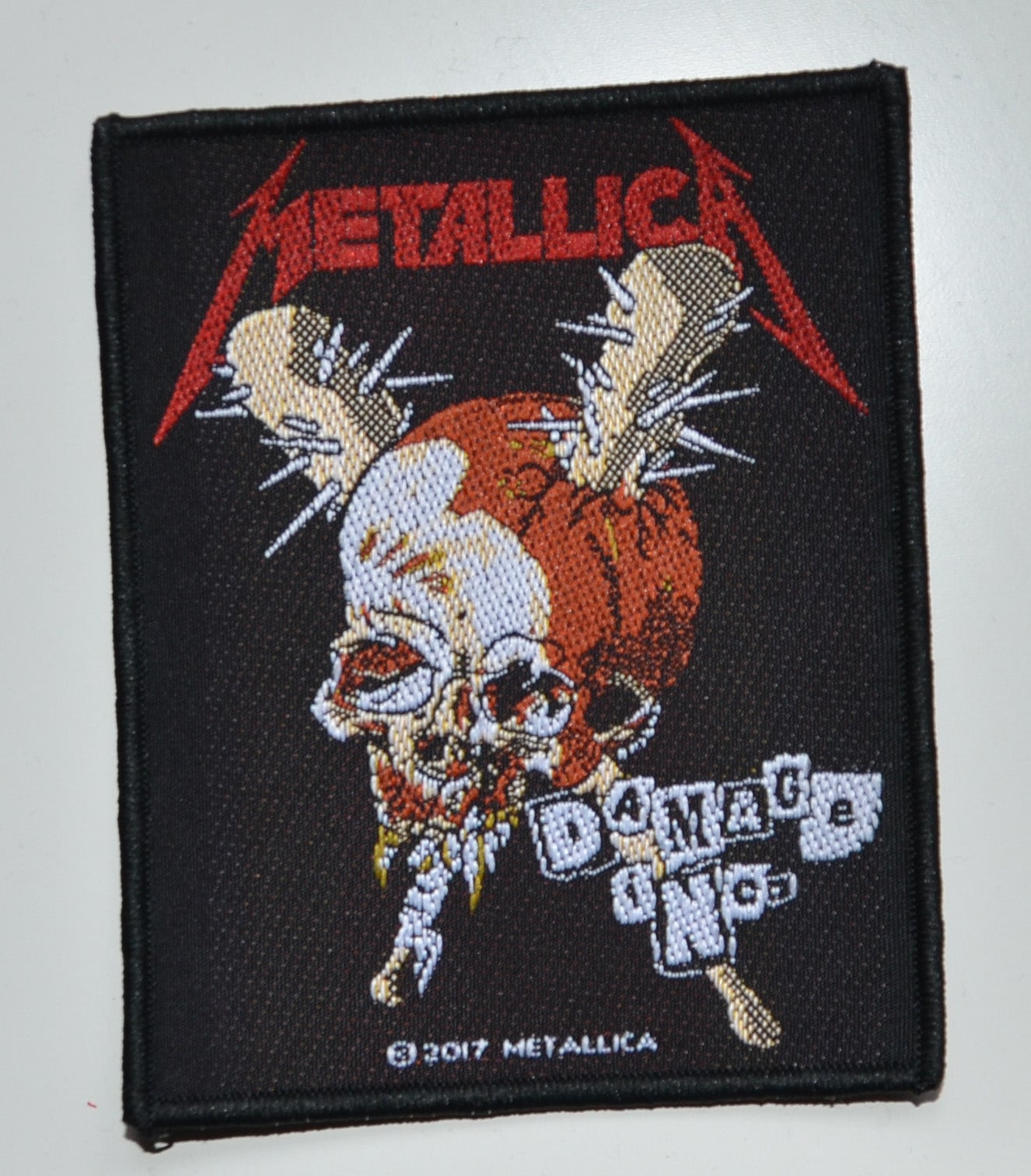 METALLICA - Damage Inc. 8,3 cm x 10,3 cm - Patch