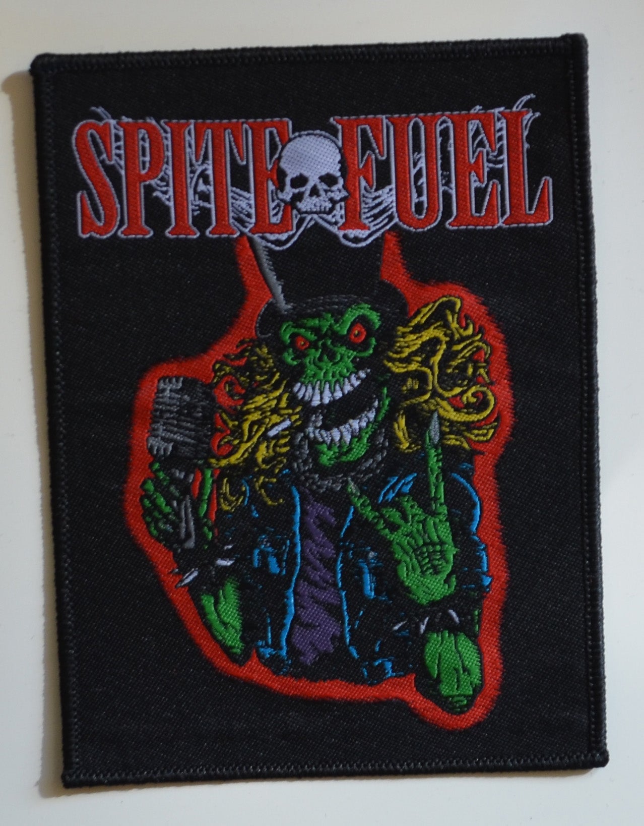 SPITEFUEL - Rockin Zombie - 12 cm x 8,9 cm - Patch